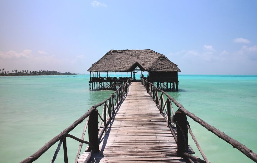 9 Days Wildlife Safari & Zanzibar Beach Holiday